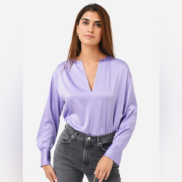 NWOT Vince Smocked Shoulder Long Sleeve Satin Blouse in Lily Stone Size XL - Picture 3 of 16